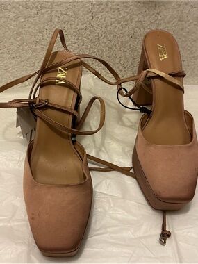 NWT Zara Dusty Rose Suede Square-Toe Lace-Up Block Heels US8/39